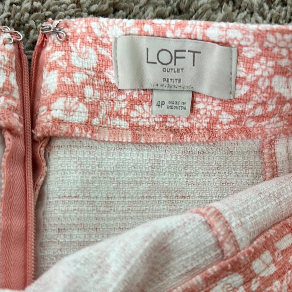LOFT Pink and White A-Line Mini Skirt for Casual Occasions - Picture 2 of 3